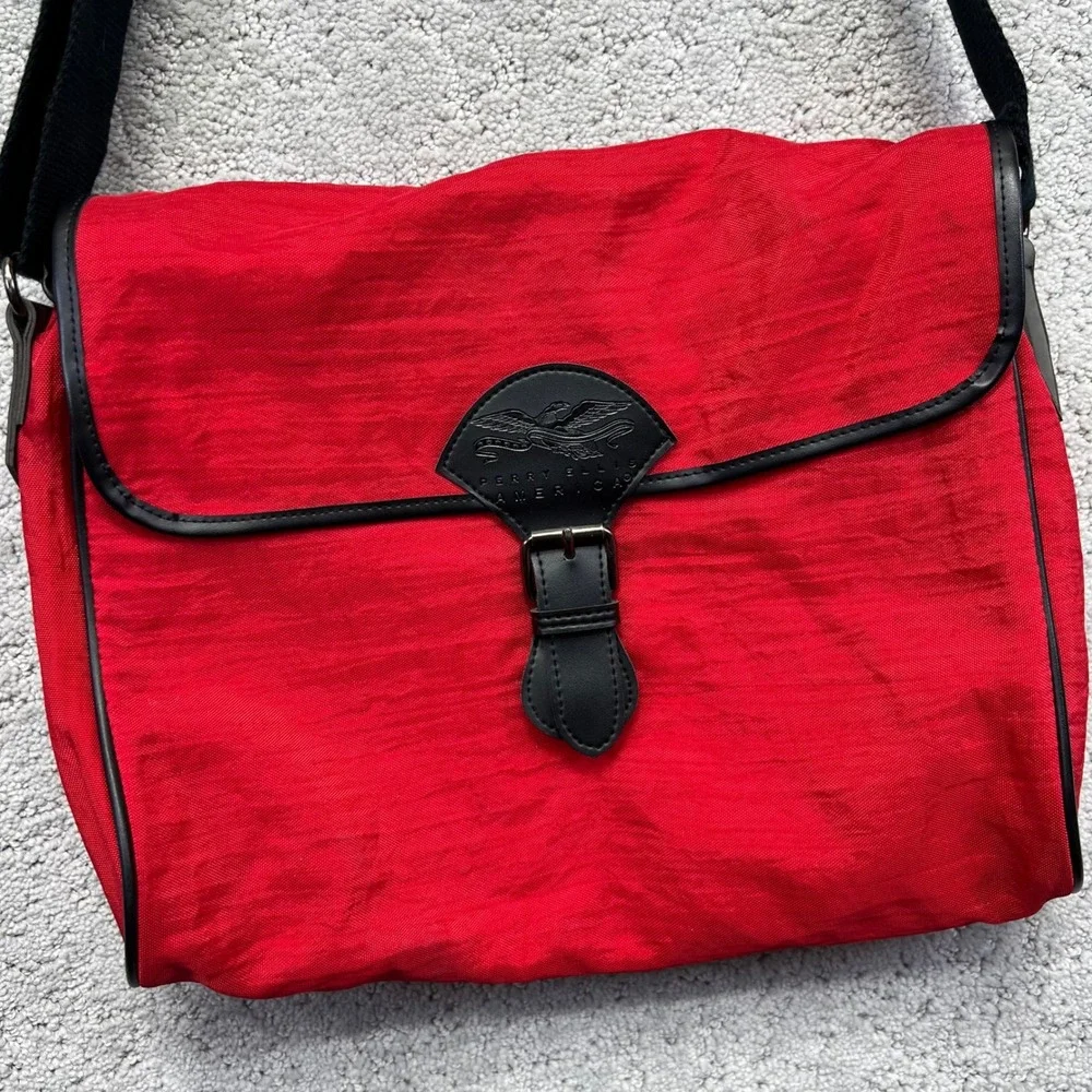 VINTAGE Perry Ellis America Messenger Bag Red Nylon Crossbody Eagle Logo